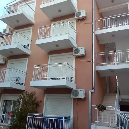 Mb Knezevic * Budva