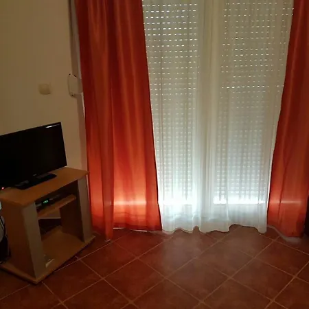 Pensiune Mb Knezevic *